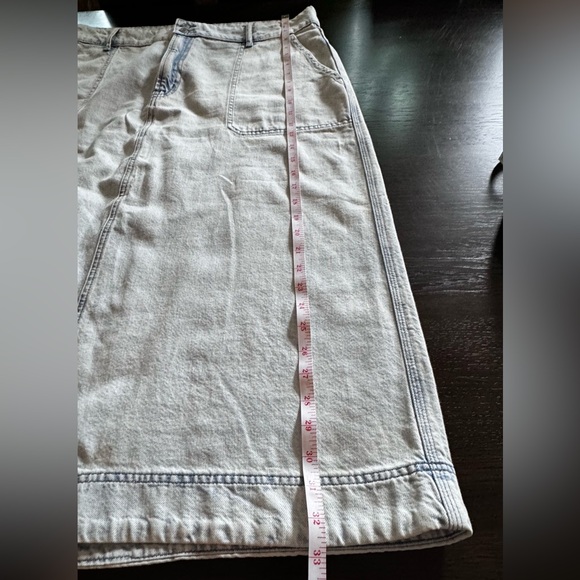Soft Denim Pencil Skirt with belt from Gap. - Picture 12 of 15
